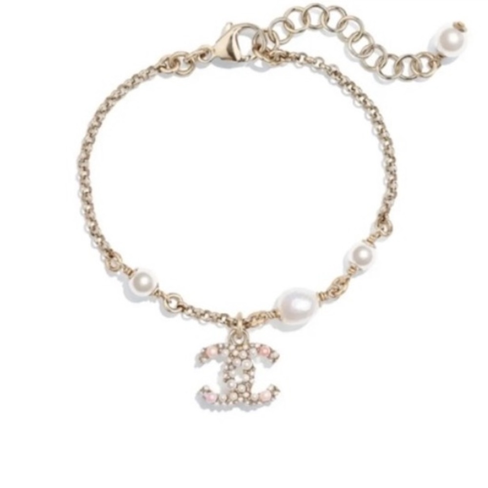 Authentic RARE chanel freshwater Pearl bracelet